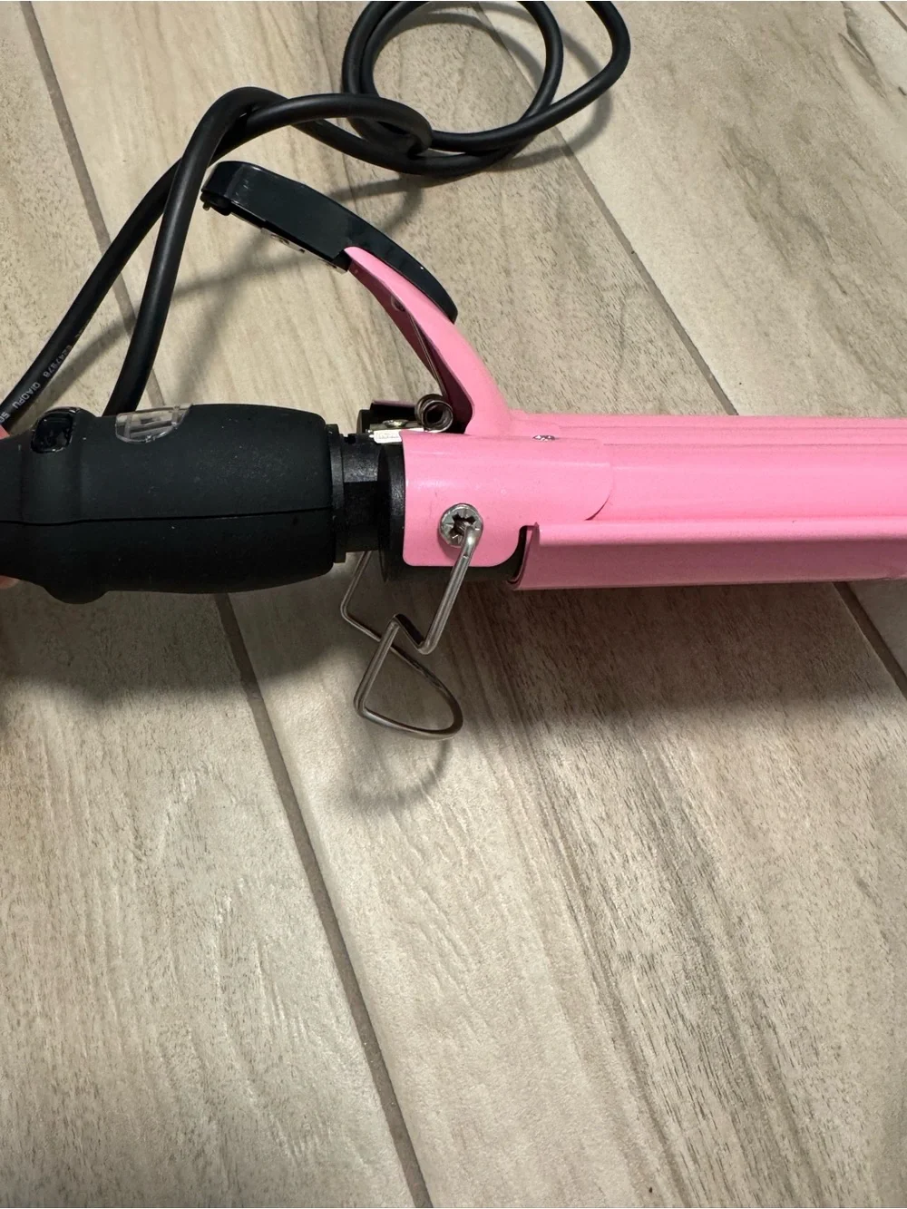 Beauty Queen Triple Barrell Curling Iron